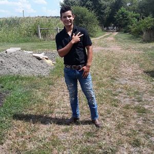 Meet your Posher, Benjamin